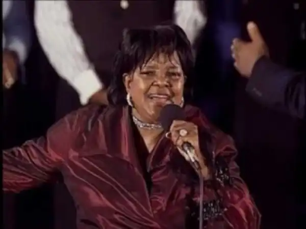 Shirley Caesar - Sweeping Through The City